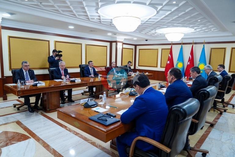 Cumhurbaşkanı Yardımcısı Yılmaz, Kazakistan Başbakanı Bektenov ile görüştü