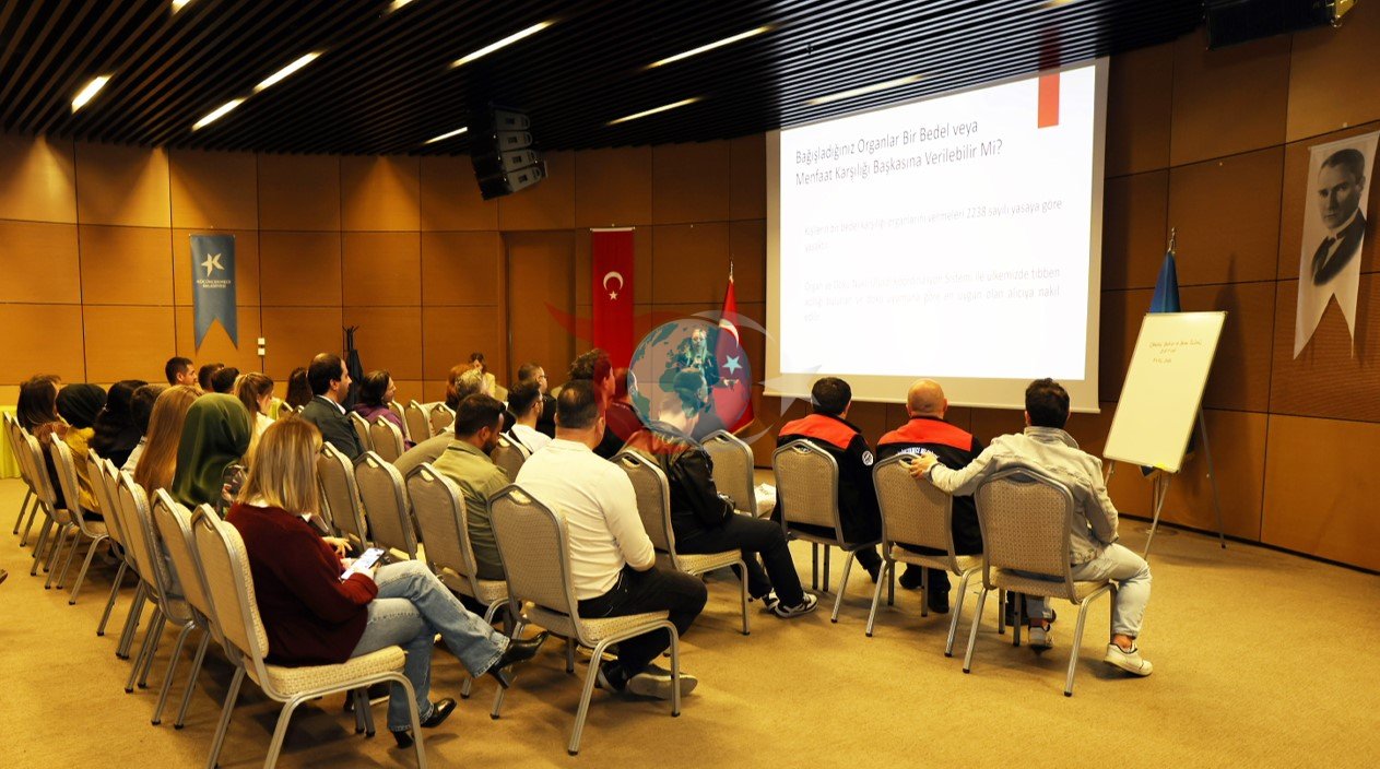 Küçükçekmece&rsquo;de personele organ bağışı eğitimi verildi