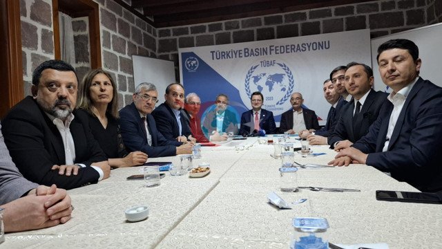 AK Parti Genel Başkan Yardımcısı Yerebakan açıkladı: Türkiye'de doktor sayısı 350 bine çıkacak - Resim: 1