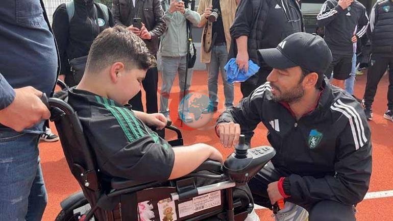 DMD hastası Eray, antrenmanda Kocaelisporlu futbolcularla buluştu