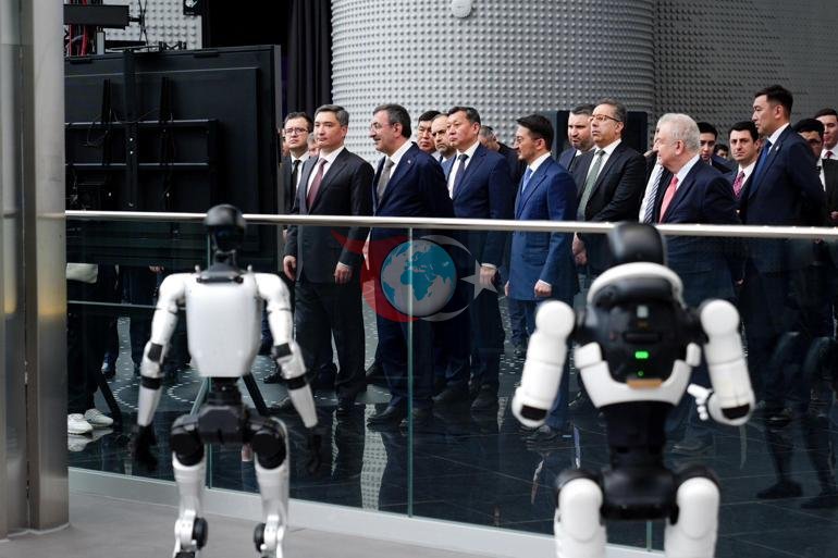 Cumhurbaşkanı Yardımcısı Yılmaz, Kazakistan’da müze ve yapay zeka merkezini ziyaret etti
