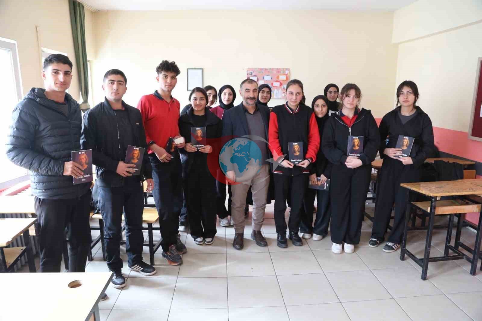 Lise öğrencisi kadın ölümlerini romanlaştırdı