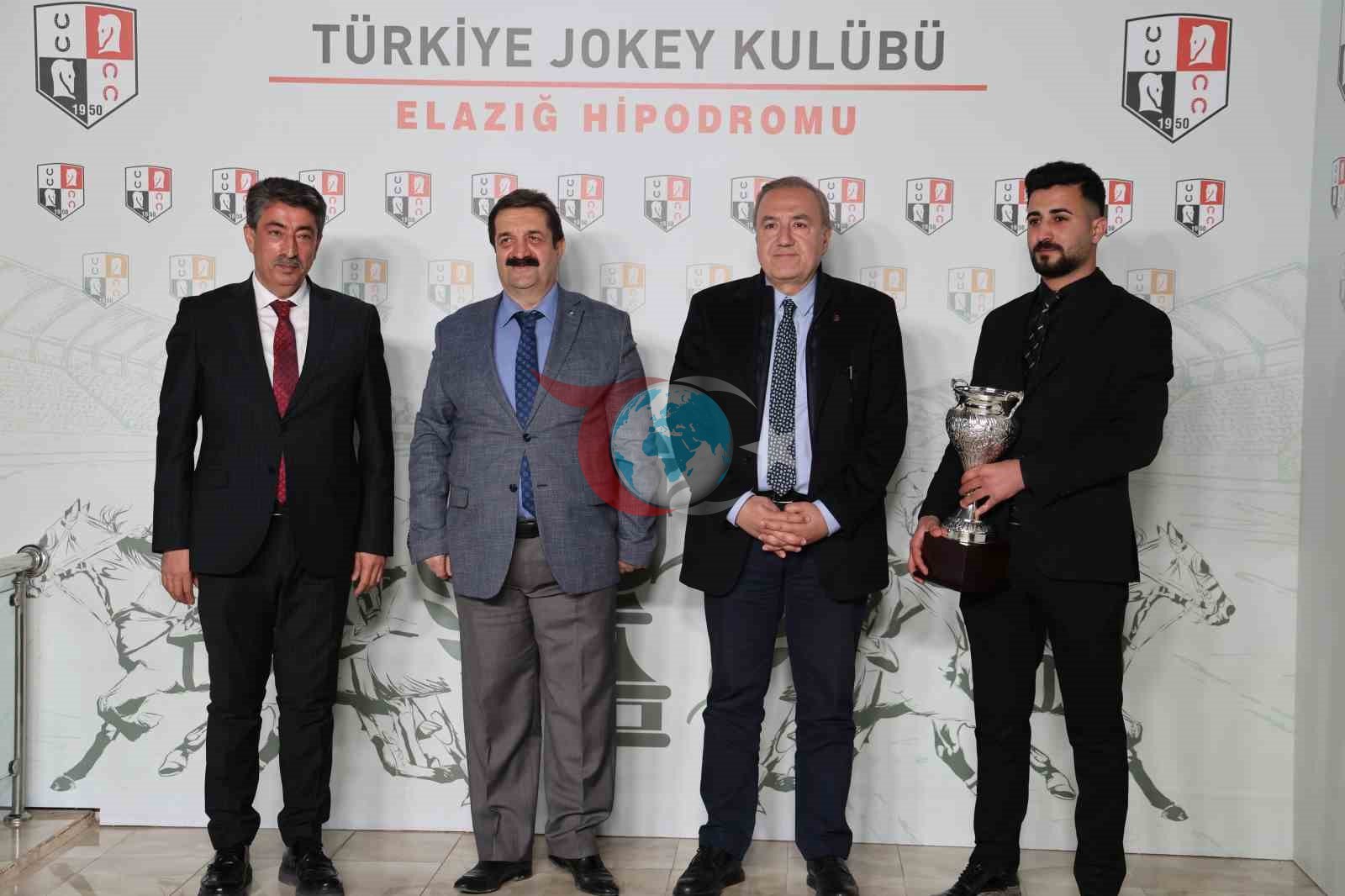 Elazığ Belediye Başkanlığı Koşusu’nda zafer Tribal Chief’in
