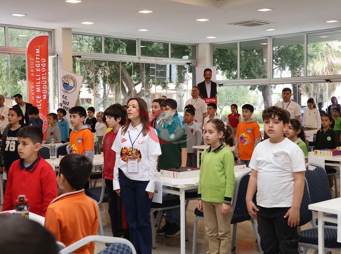 Arsuz&rsquo;da akıl ve zeka oyunları turnuvası başladı