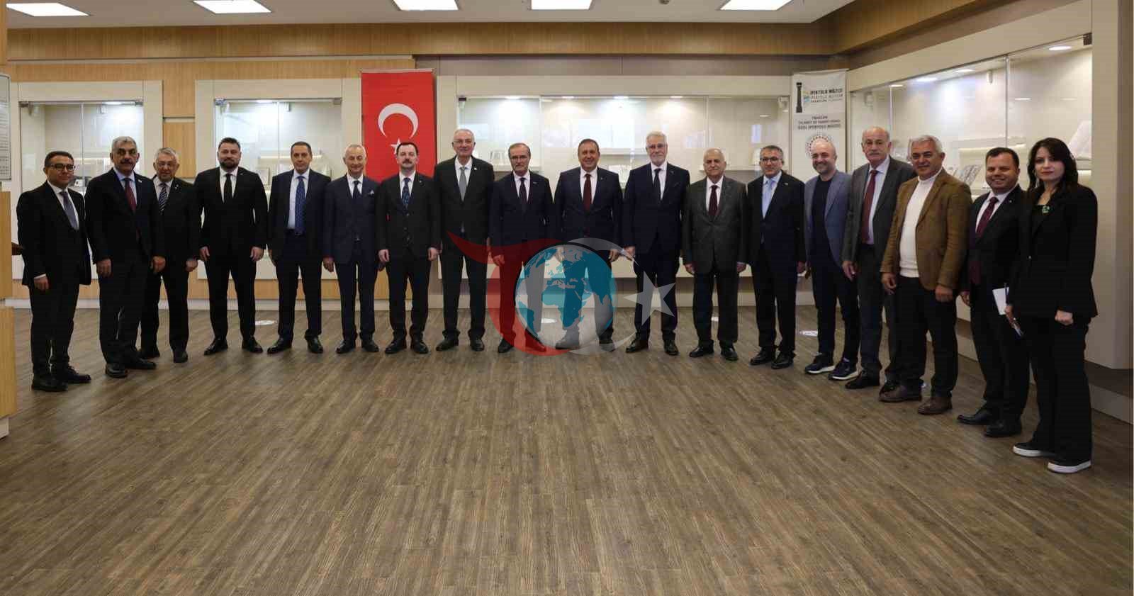 Başkan Memet Aslan OSBÜK zirvesi için Trabzon’da