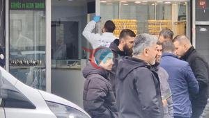 Eyüpsultan’da kuyumcuya silahlı soygun 1 kişi yaralandı
