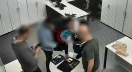 196 ülkede aranıyordu! 'Altın adam' İstanbul'da yakalandı