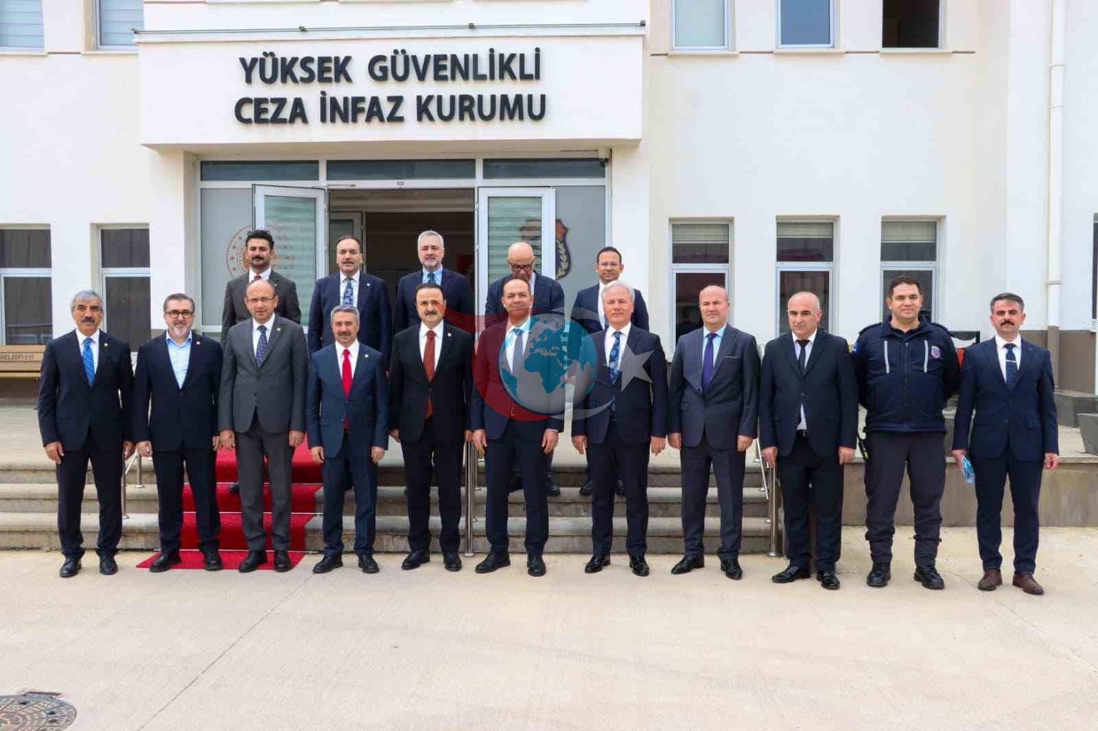 TBMM alt komisyonu İzmir&rsquo;deki cezaevlerini inceledi