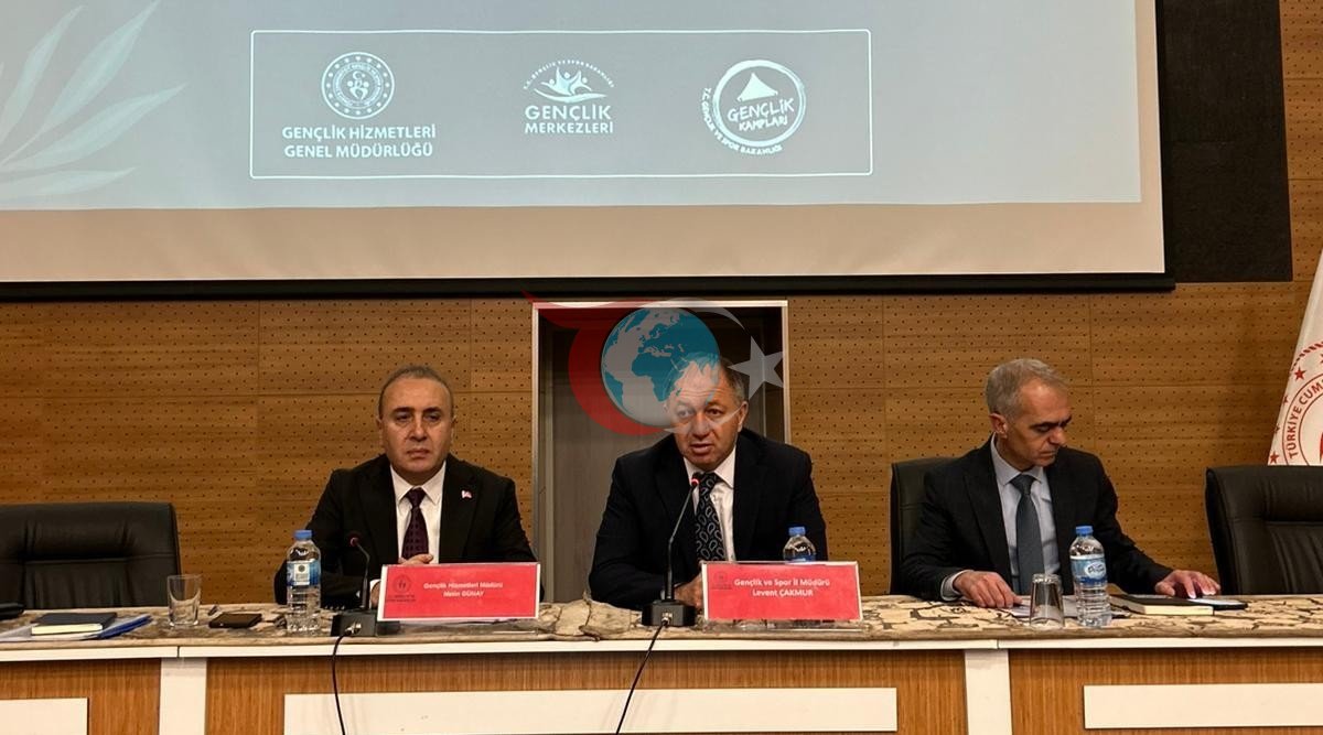 Gençlik Merkezleri yeni yol haritasını belirledi