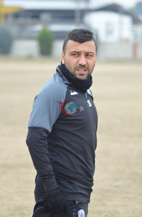 Sökeli futbolcu Taşdemir, yeşil sahalara veda etti