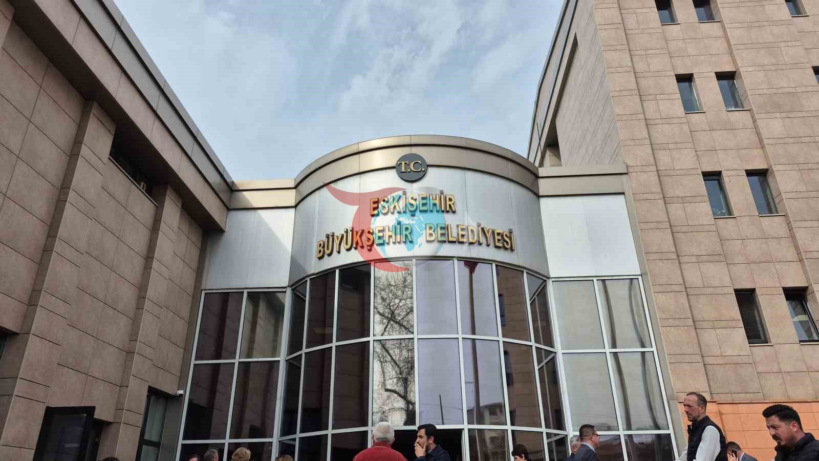 Eskişehir Büyükşehir Belediyesi Meclisi’nde ESKİ gerginliği