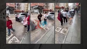 Ortaokul öğrencilerinin kavgası dehşete düşürdü Saçından tutup yere yatırdı, kafasına ayağıyla bastı