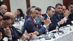 Fenerbahçe'de Yüksek Divan Kurulu toplantısı! Aziz Yıldırım katıldı