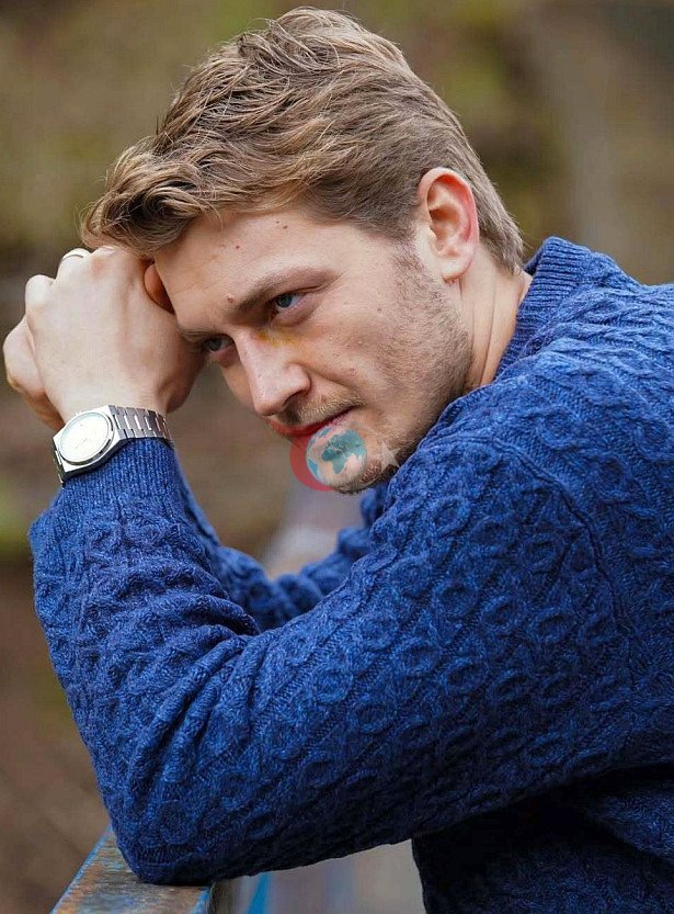 Oyuncu Erdem Şanlı'ya büyük şok - Resim : 2