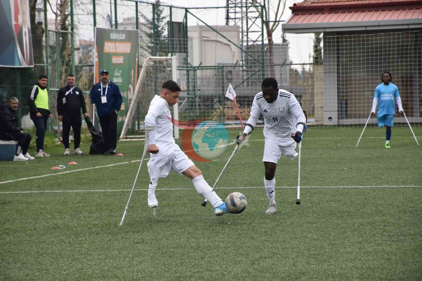 ลahinbey Amputeโden gol ลov: 5-0