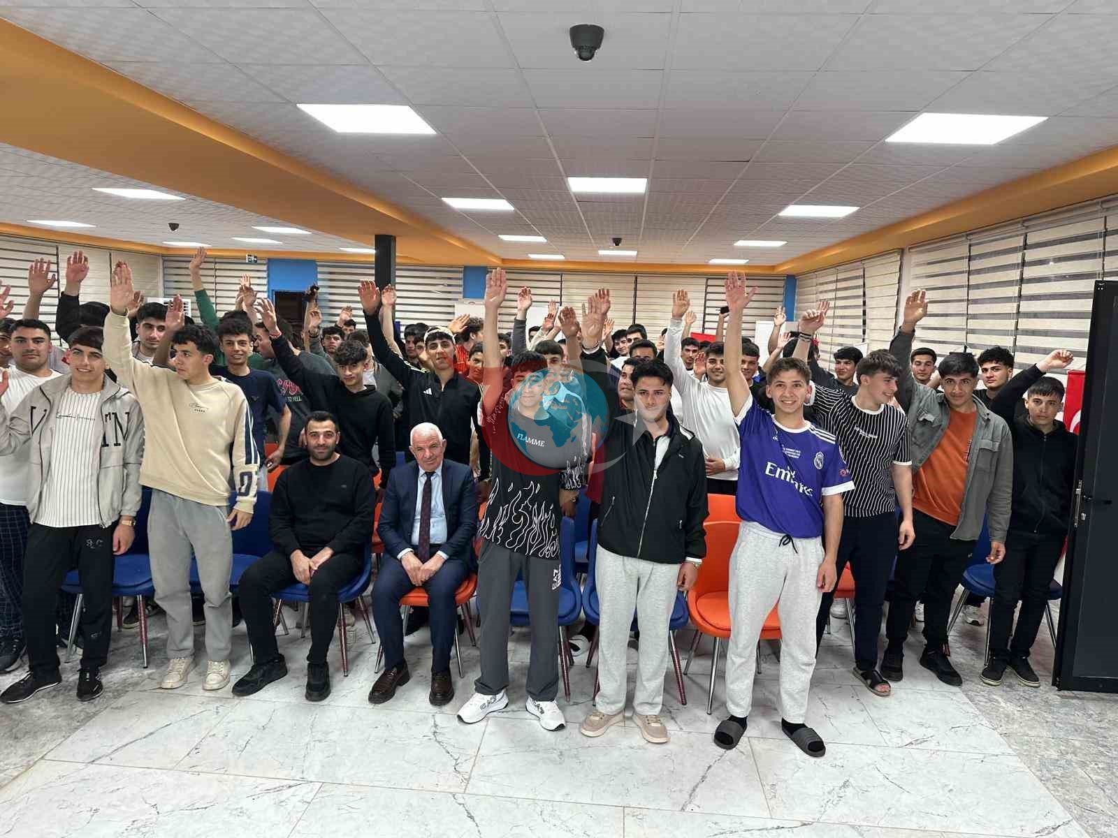 Dicle Selahaddin Eyyubi Gençlik Kampı gençleri ağırlamaya devam ediyor