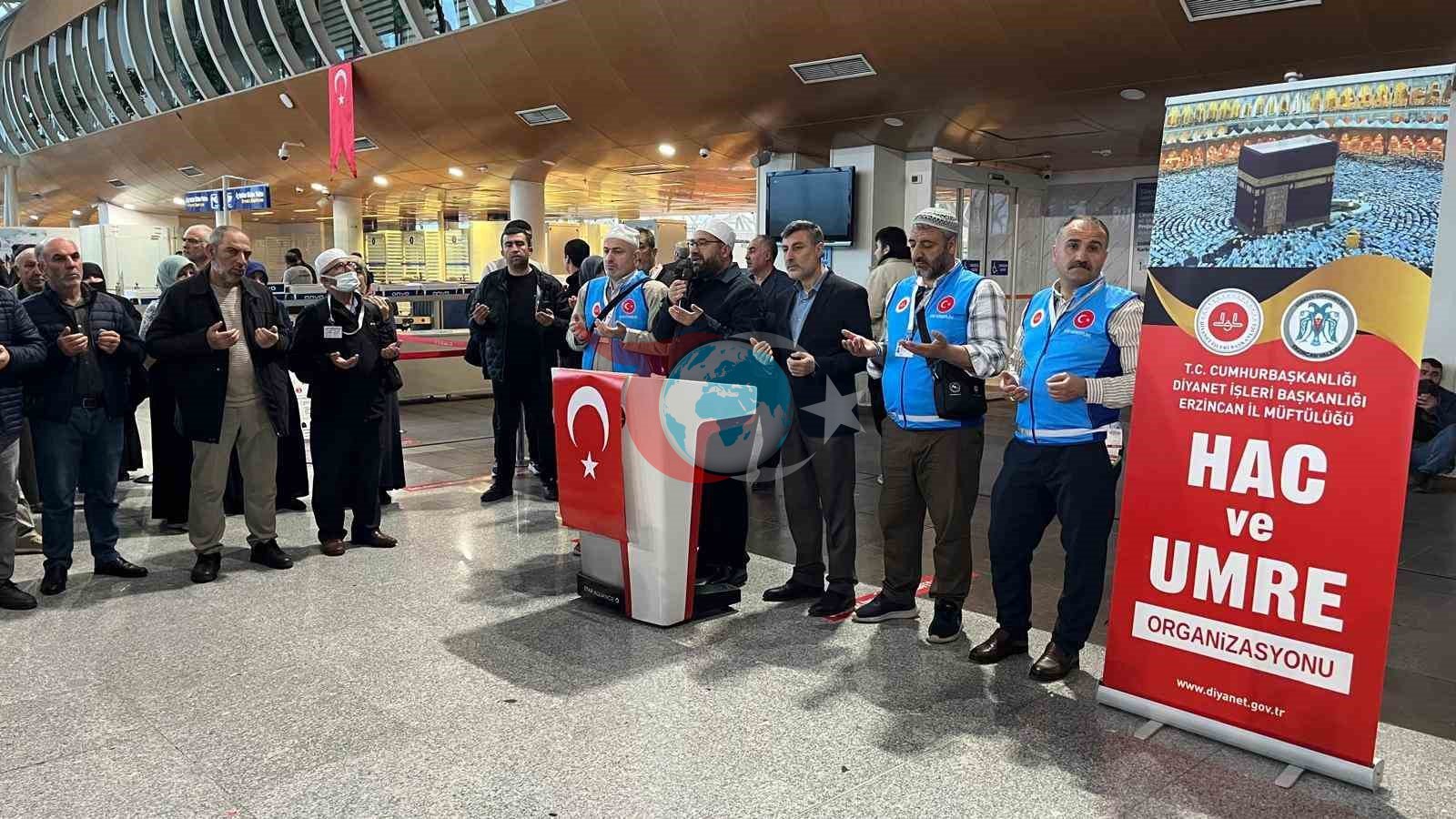 Erzincan’dan 192 hacı adayı dualarla kutsal yolculuğa uğurlandı
