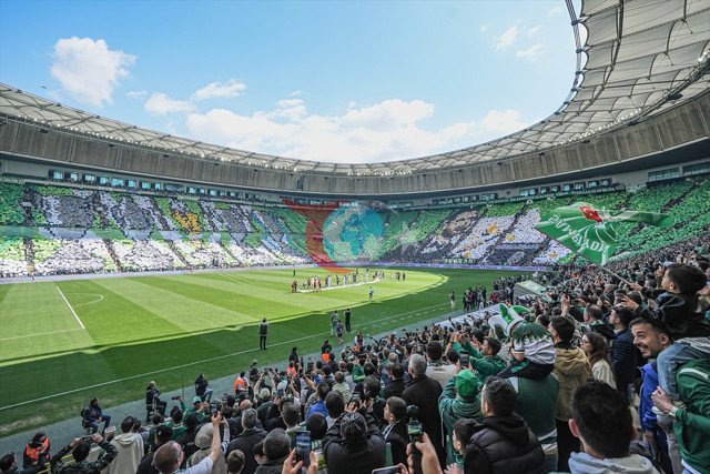 Bursaspor 1. Lig'e yükseldi - Resim: 0