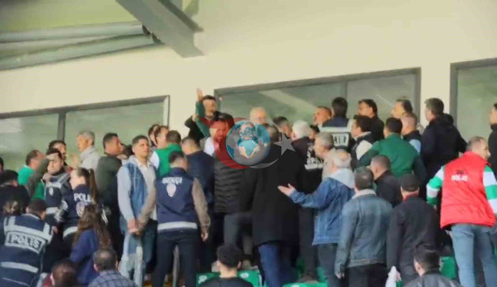 Muğlaspor - Şanlıurfaspor maçının ardından ortalık karıştı