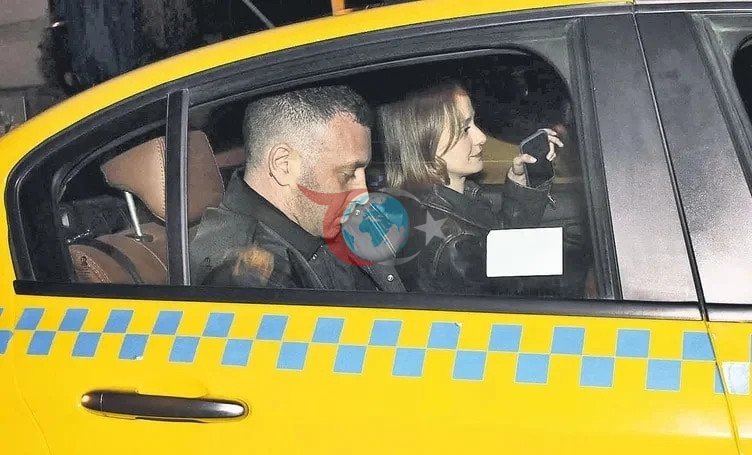 Müge Bayramoğlu'nun yeni aşkı trafiği kilitledi