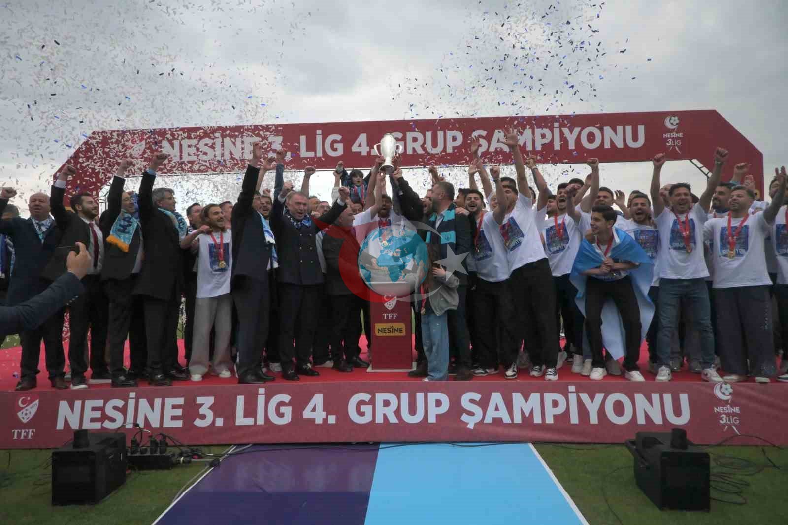 Şampiyon Kütahyaspor, kupasına kavuştu