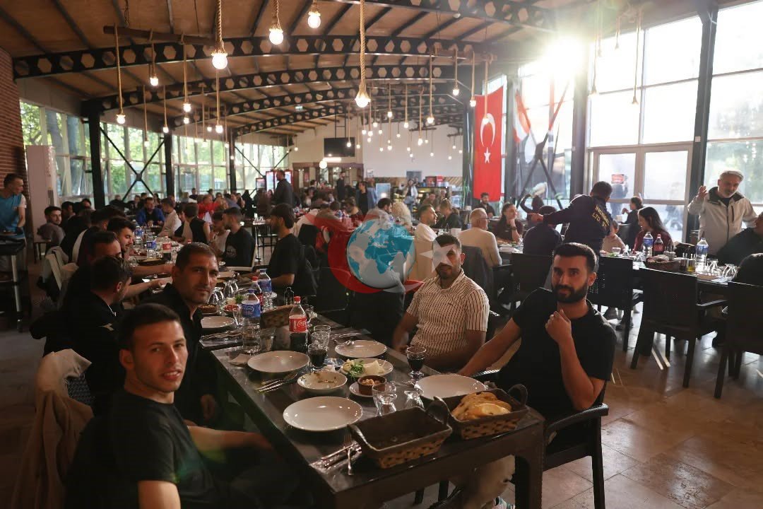 Başkan Kaya&rsquo;dan namağlup şampiyonluk sonrası birlik mesajı
