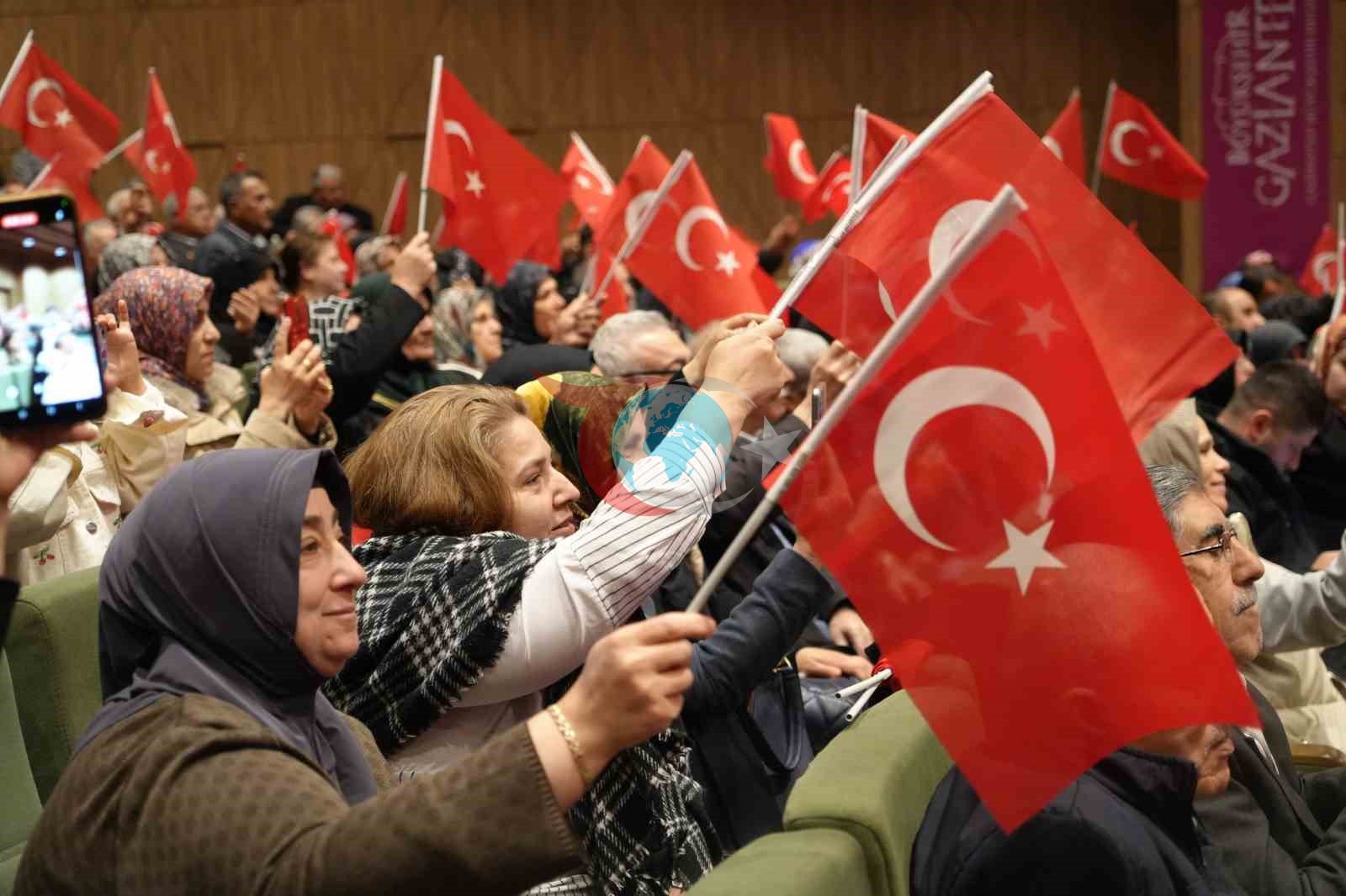 Başkan Şahin, şehit aileleri ve gazilerle buluştu