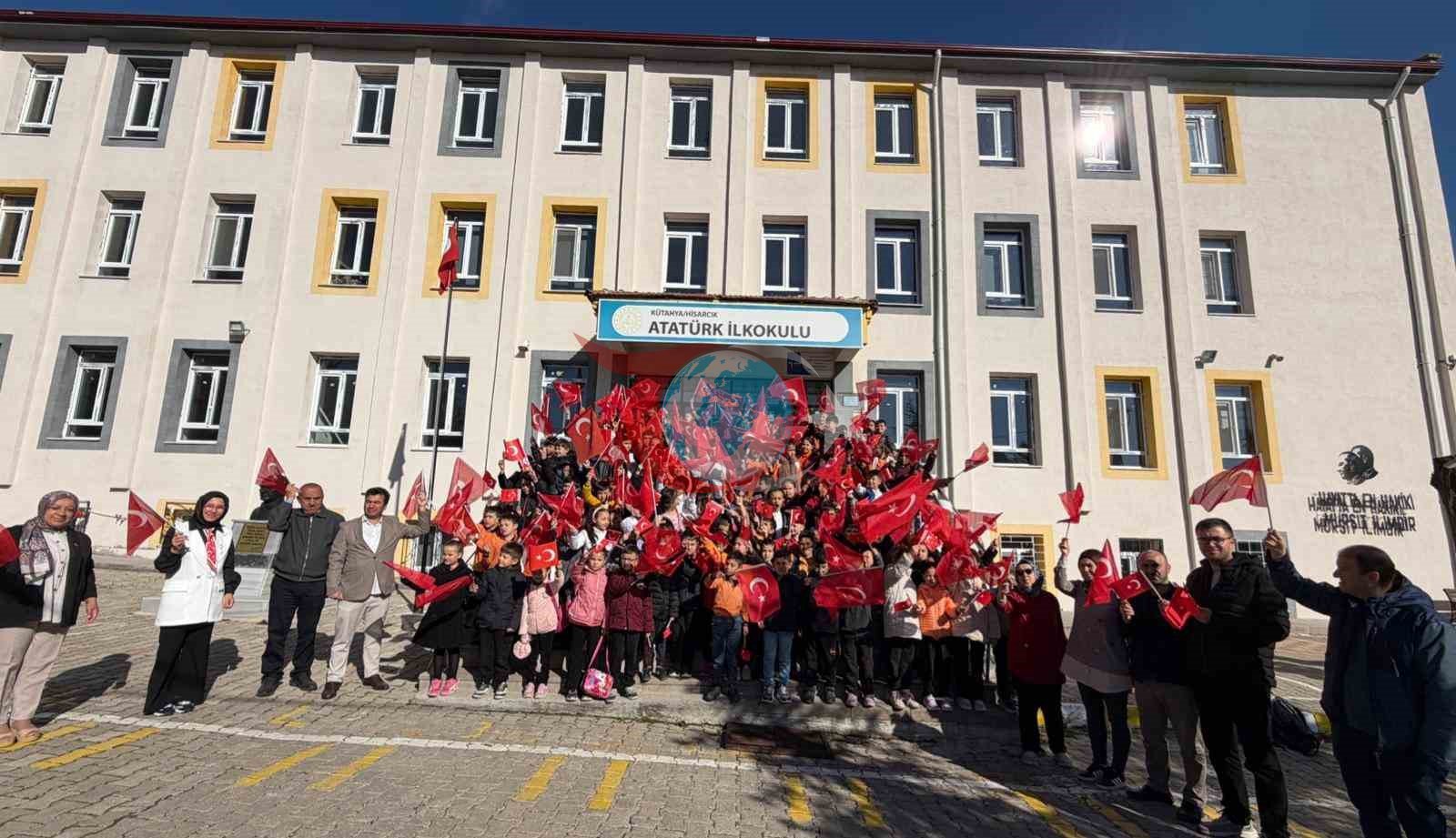 Şehit olan öğretmen ve öğrenciler için Hisarcık&rsquo;ta anlamlı etkinlik