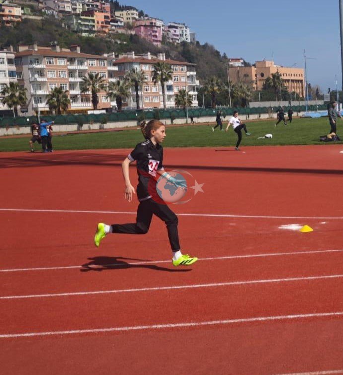 Manisalı özel sporculardan büyük başarı