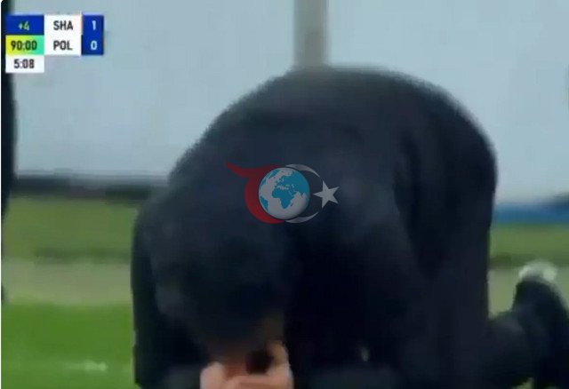 Arda Turan son düdüğün çalmasıyla gözyaşlarını tutamadı - Resim: 0