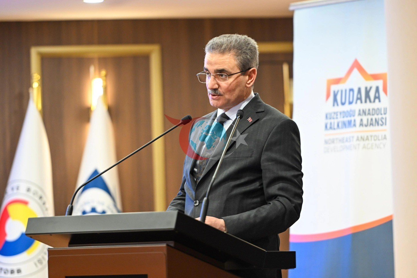 Vali Baruş, yerel kalkınma hamlesi destek tanıtım programına katıldı