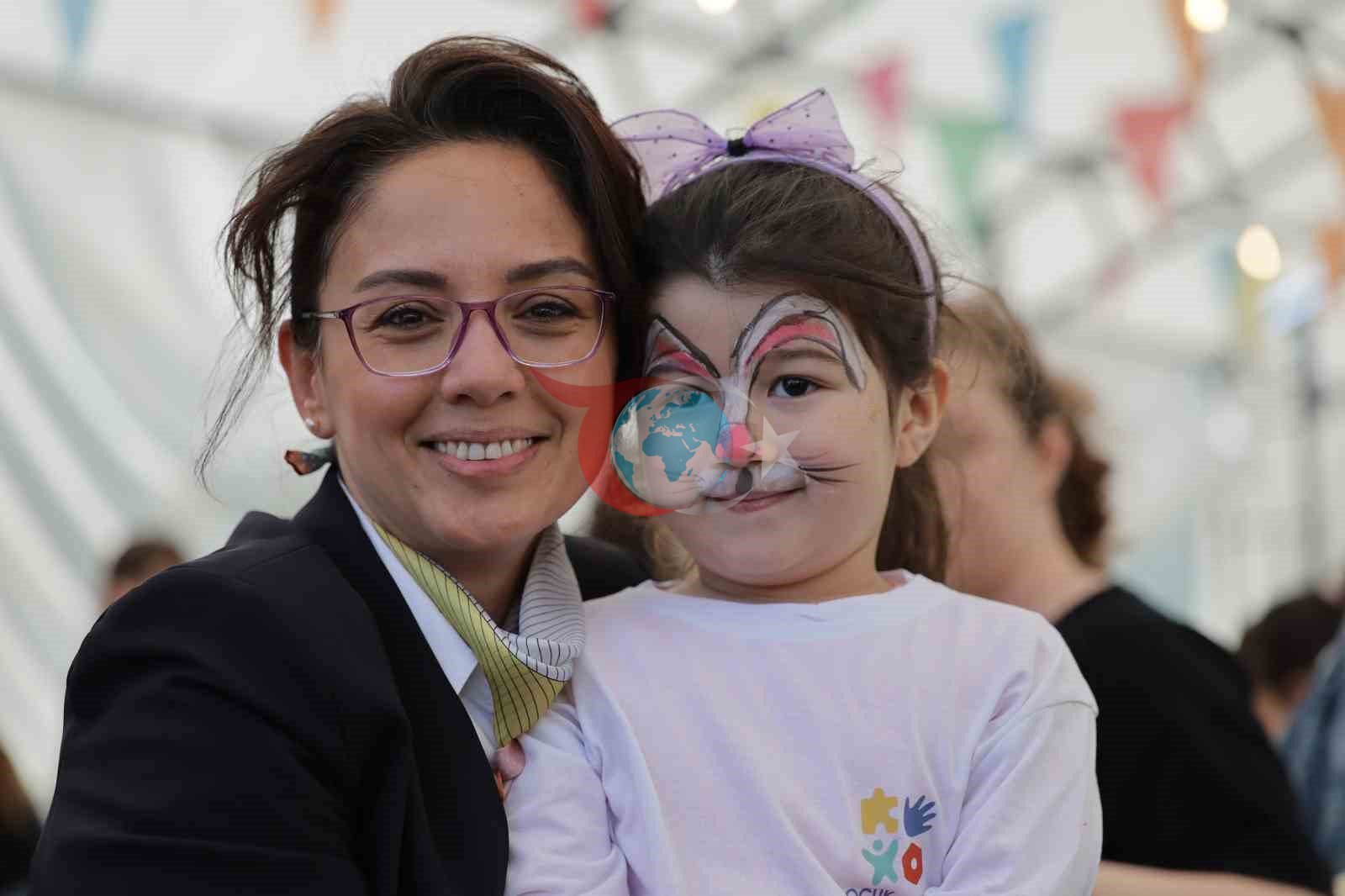 Menteşe&rsquo;de uluslararası çocuk şenliği başladı