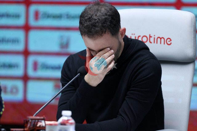 Fenerbahçe teknik direktörü Tedesco: Benim için takımın problemi... - Resim: 0