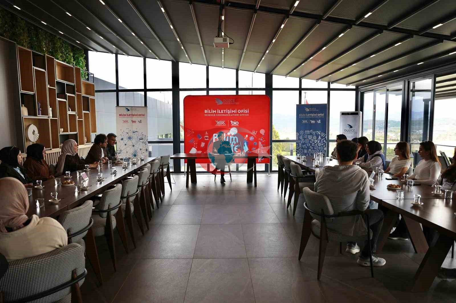 Bilim Kafe etkinlikleriyle toplumsal katkı sunmaya devam ediyor