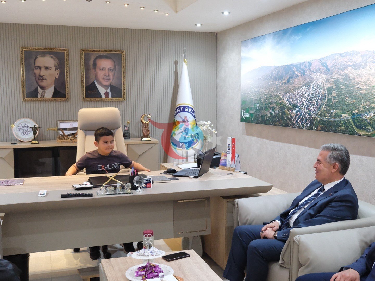 Buharkent’te başkanlık koltuğu değişti