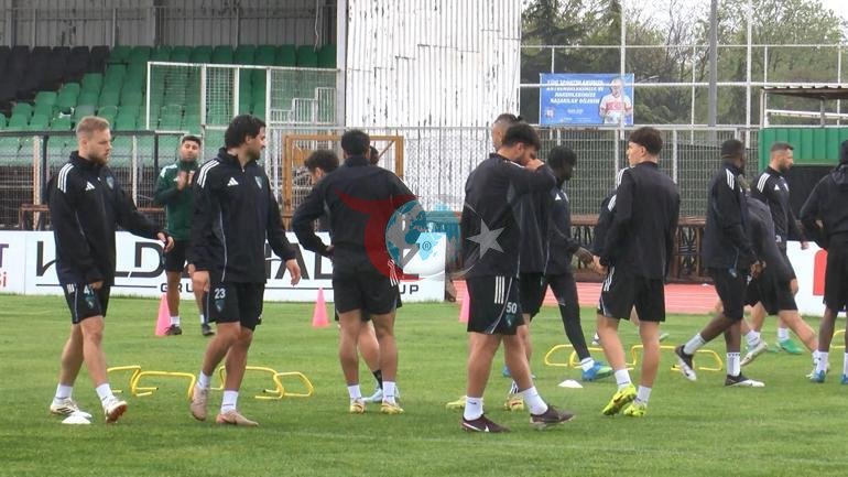 Selçuk İnan: Dört maçta alabildiğimiz kadar puan almak istiyoruz