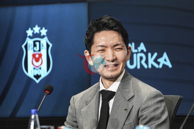 Beลiktaล ile Cola Turka arasฤฑnda sponsorluk anlaลmasฤฑ - Resim: 1