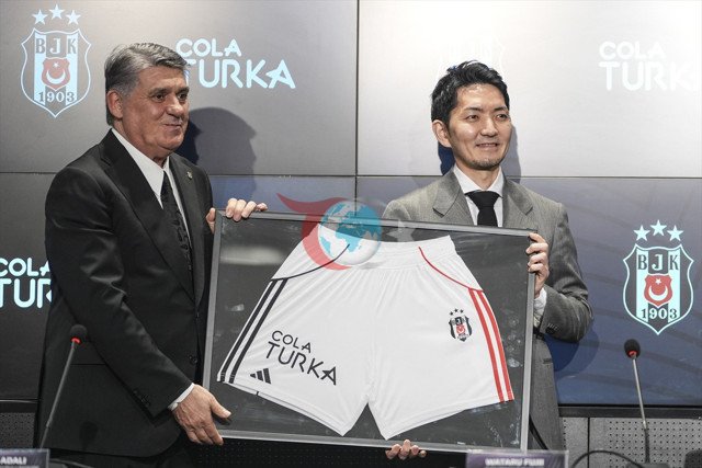 Beลiktaล ile Cola Turka arasฤฑnda sponsorluk anlaลmasฤฑ - Resim: 2