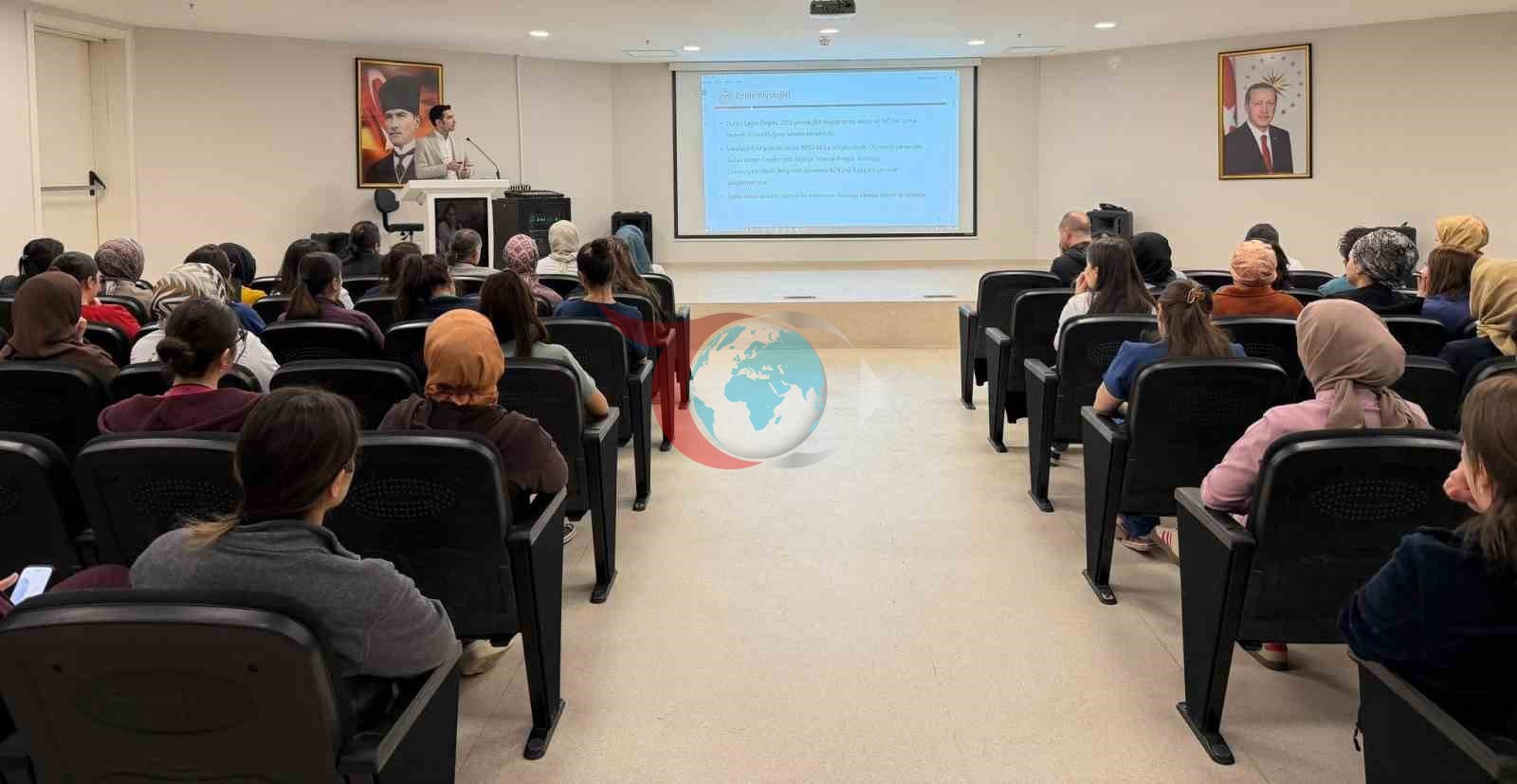 Sağlık çalışanlarına sıtma konulu bilgilendirme