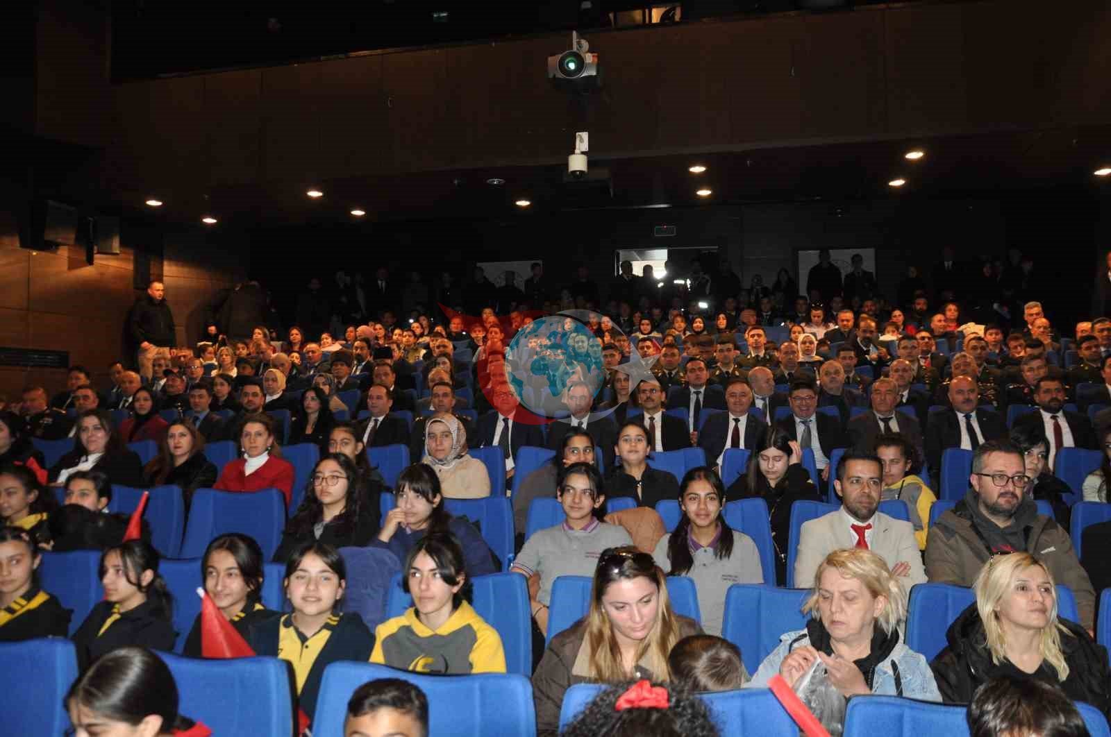 Kars'ta Coşkuyla 23 Nisan Kutlaması