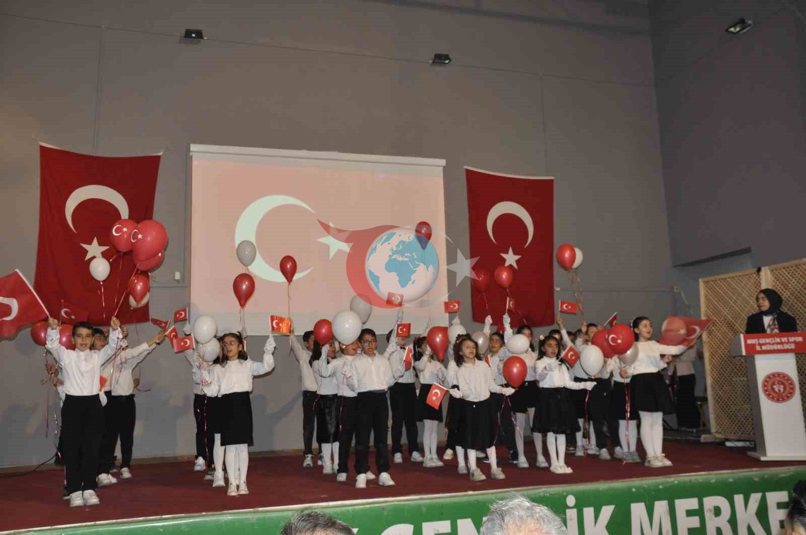 Bulanık&rsquo;ta 23 Nisan Ulusal Egemenlik ve Çocuk Bayramı kutlandı