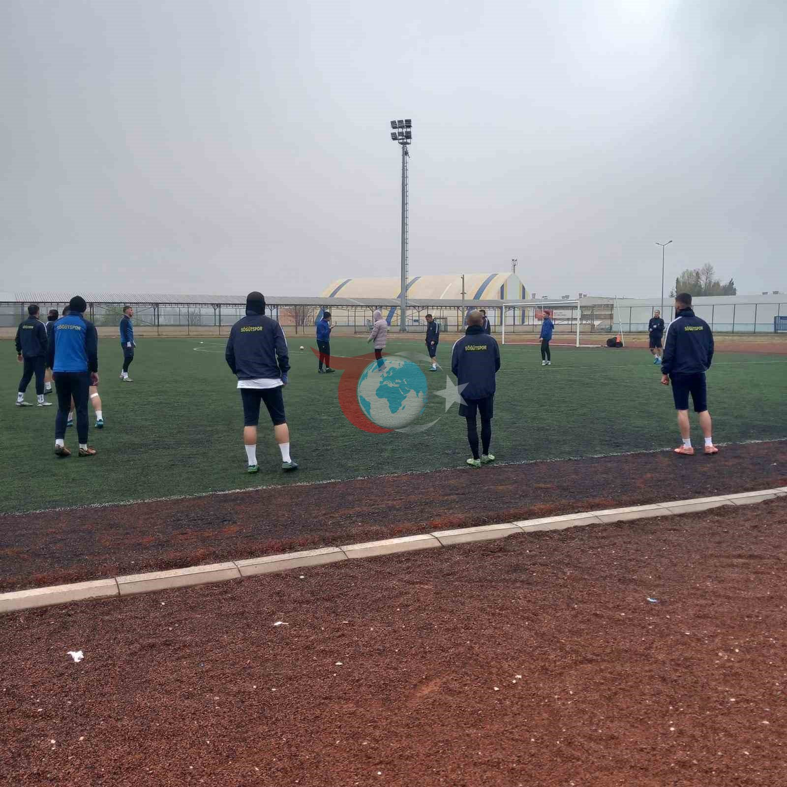 Söğütspor hazırlıklarını sürdürüyor