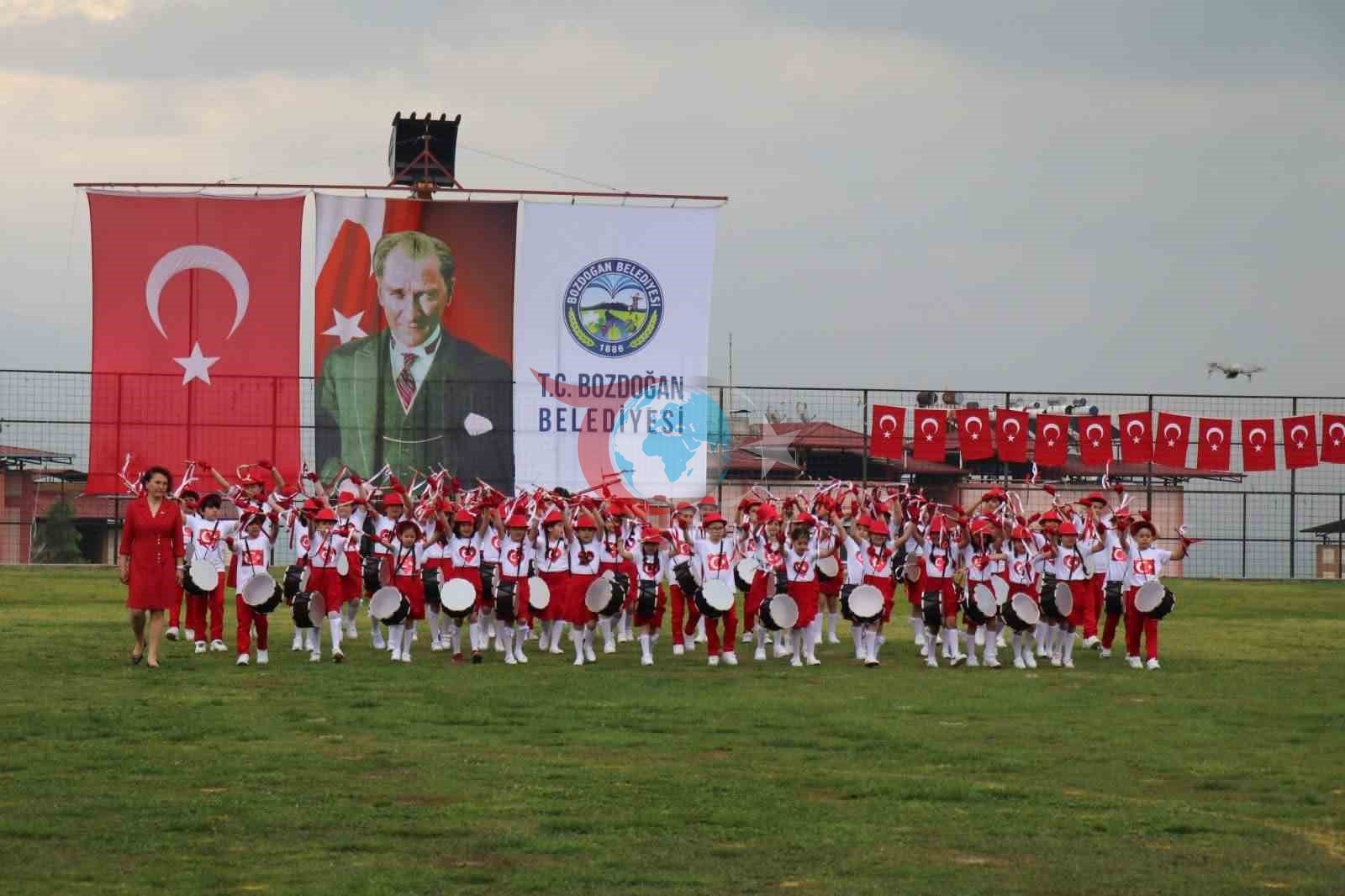 Bozdoğan’da 23 Nisan yağmura rağmen coşkuyla kutlandı