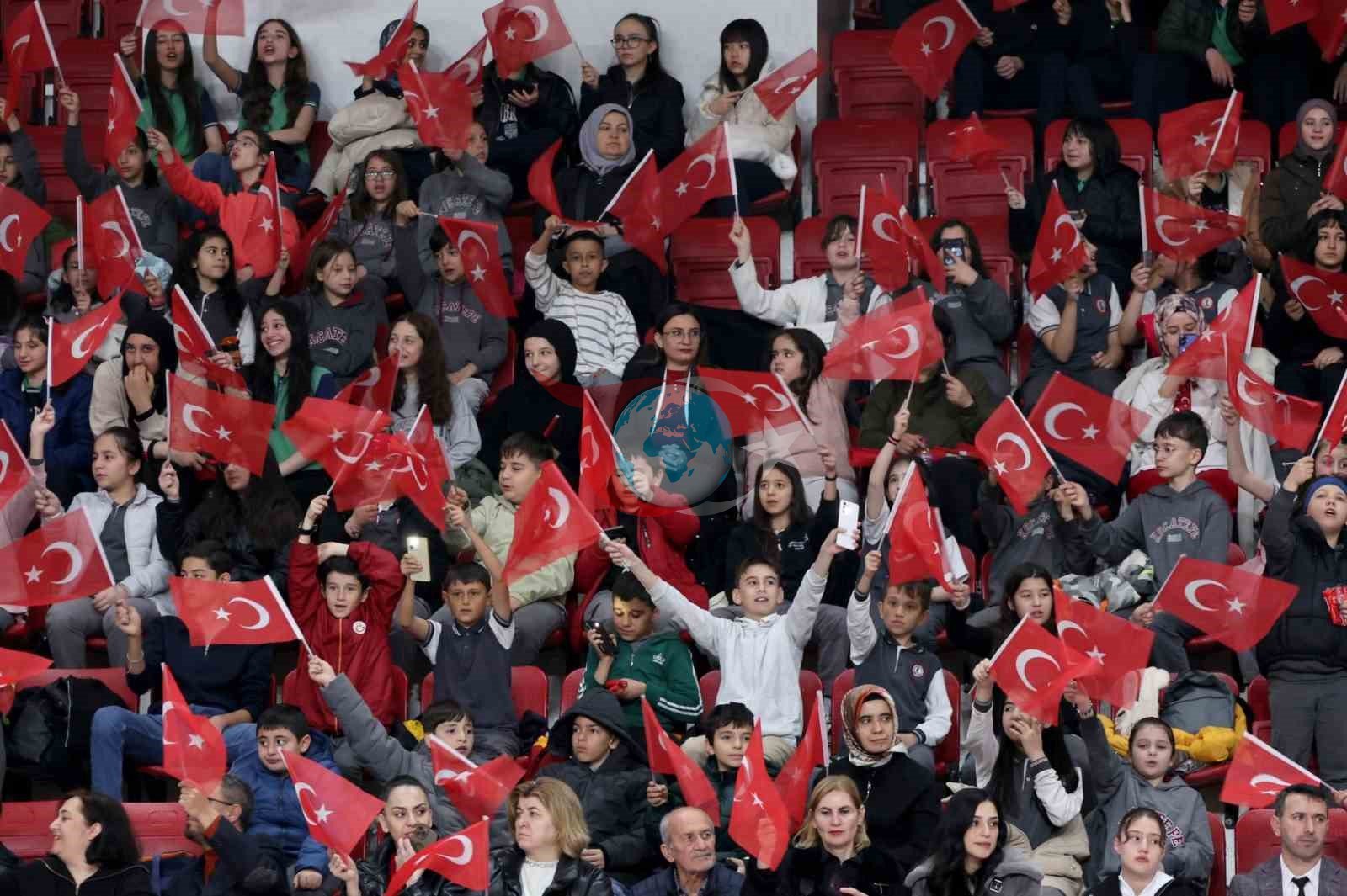 Afyonkarahisar&rsquo;da 23 Nisan coşkusu