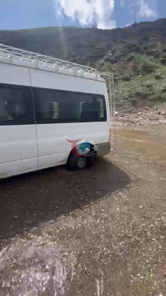 23 Nisan’da çocuklar yolda kaldı