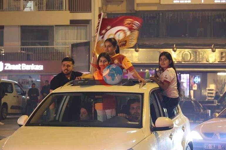 Galatasaray’ın derbi galibiyeti İzmir’de coşkuyla kutlandı