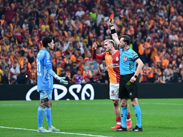 Ahmet Çakar: 2 Brezilyalı Hokkabaz, Fenerbahçe'yi sattı - Resim: 0