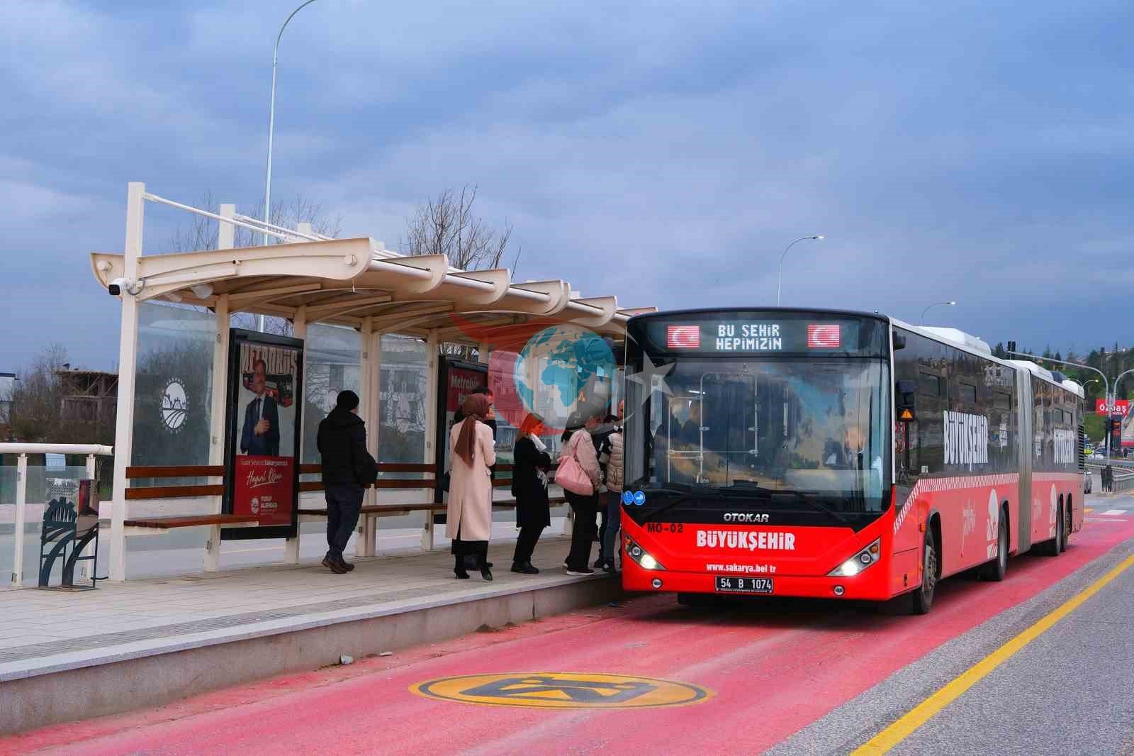 Sakarya’da metrobüs seferlerine saat ayarı