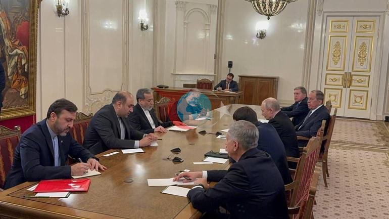 Rusya Devlet Başkanı Putin, İran Dışişleri Bakanı Arakçi ile bir araya geldi