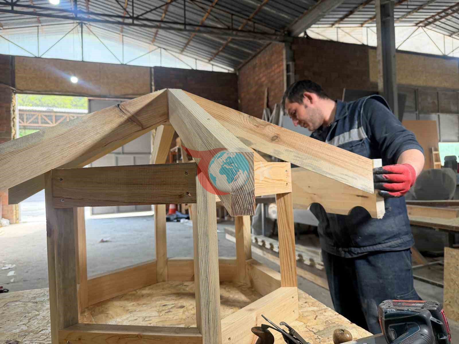 Başkan Çetinkaya&rsquo;dan üretim hamlesi: Belediye marangozhanesinin kapasitesi 3 kat arttı